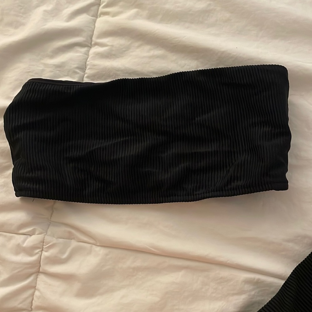 Frankie’s Jenna bikini top size small!